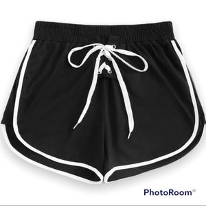 🖤✨SHEIN Contrast Shorts 🩳